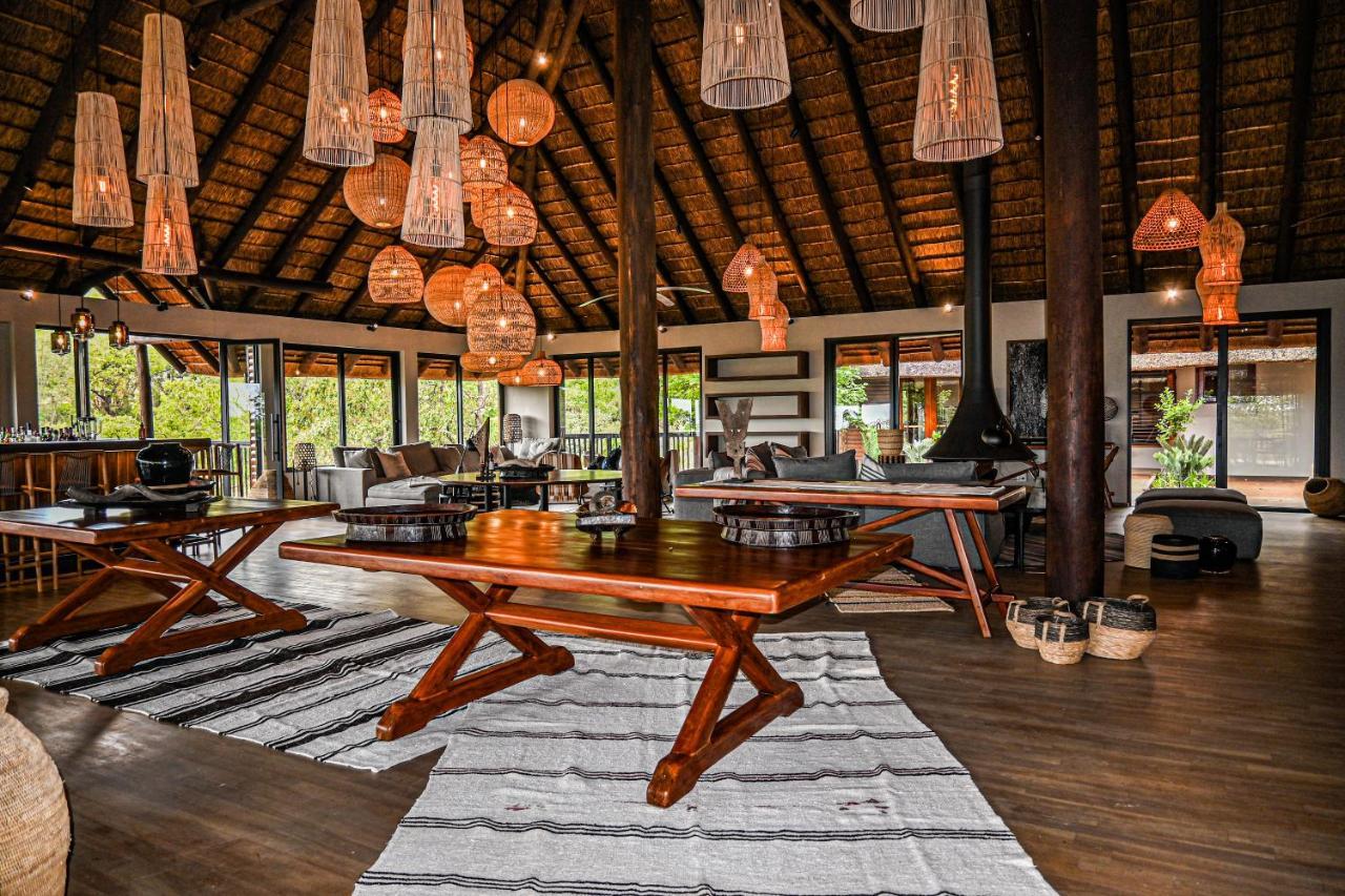 Laluka Safari Lodge - Welgevonden Game Reserve Luaran gambar