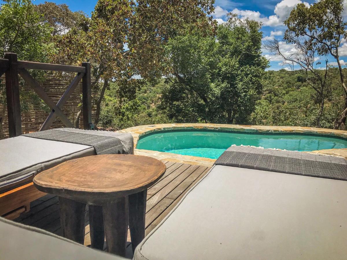 Laluka Safari Lodge - Welgevonden Game Reserve Luaran gambar